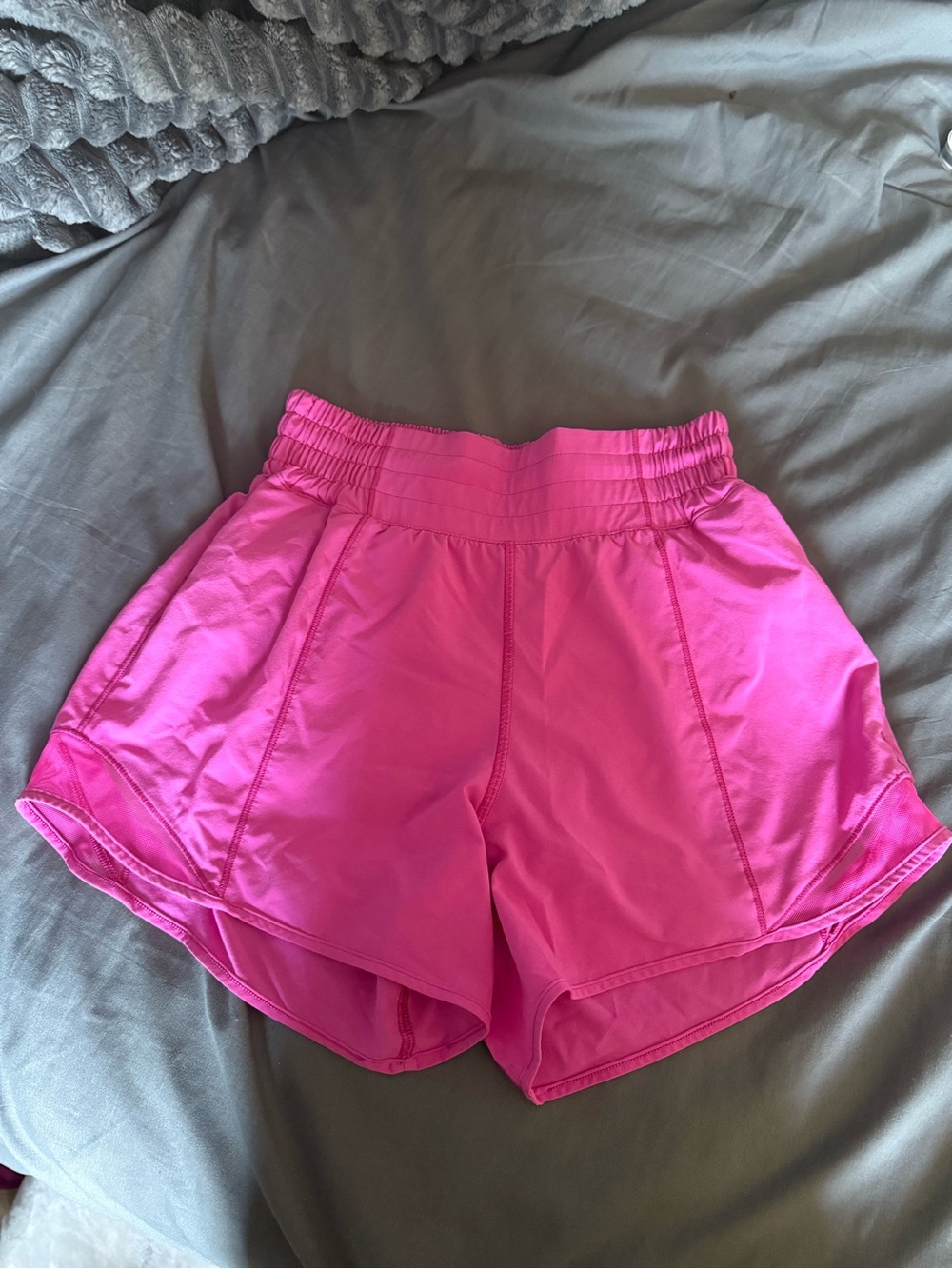 Lululemon Hotty Hot High-Rise Lined Shorts 4”